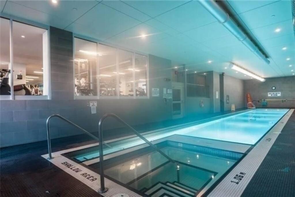 Luxury Suite Downtown Toronto Near Cn Tower Dış mekan fotoğraf